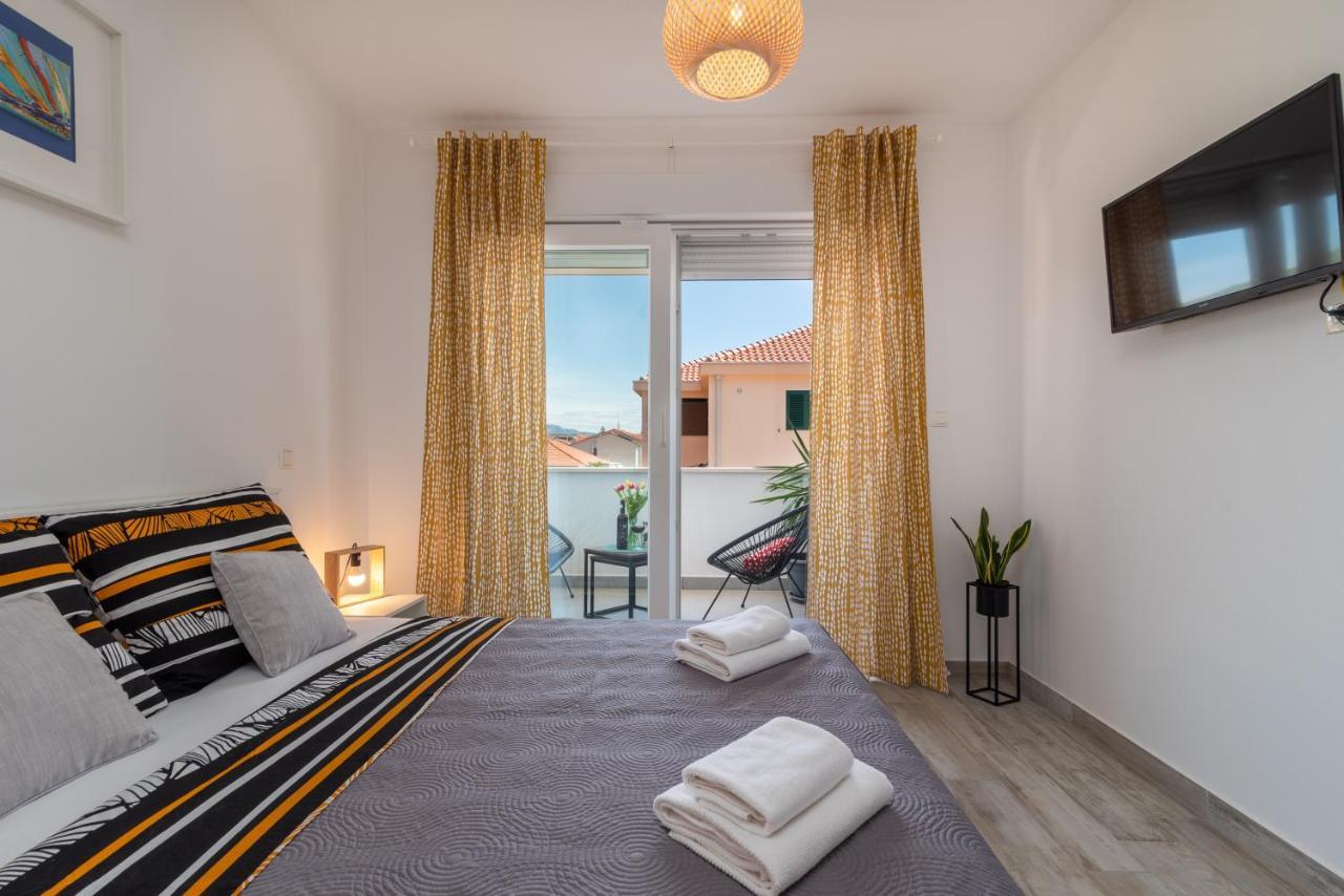 Apartmani Luce Trogir Eksteriør billede
