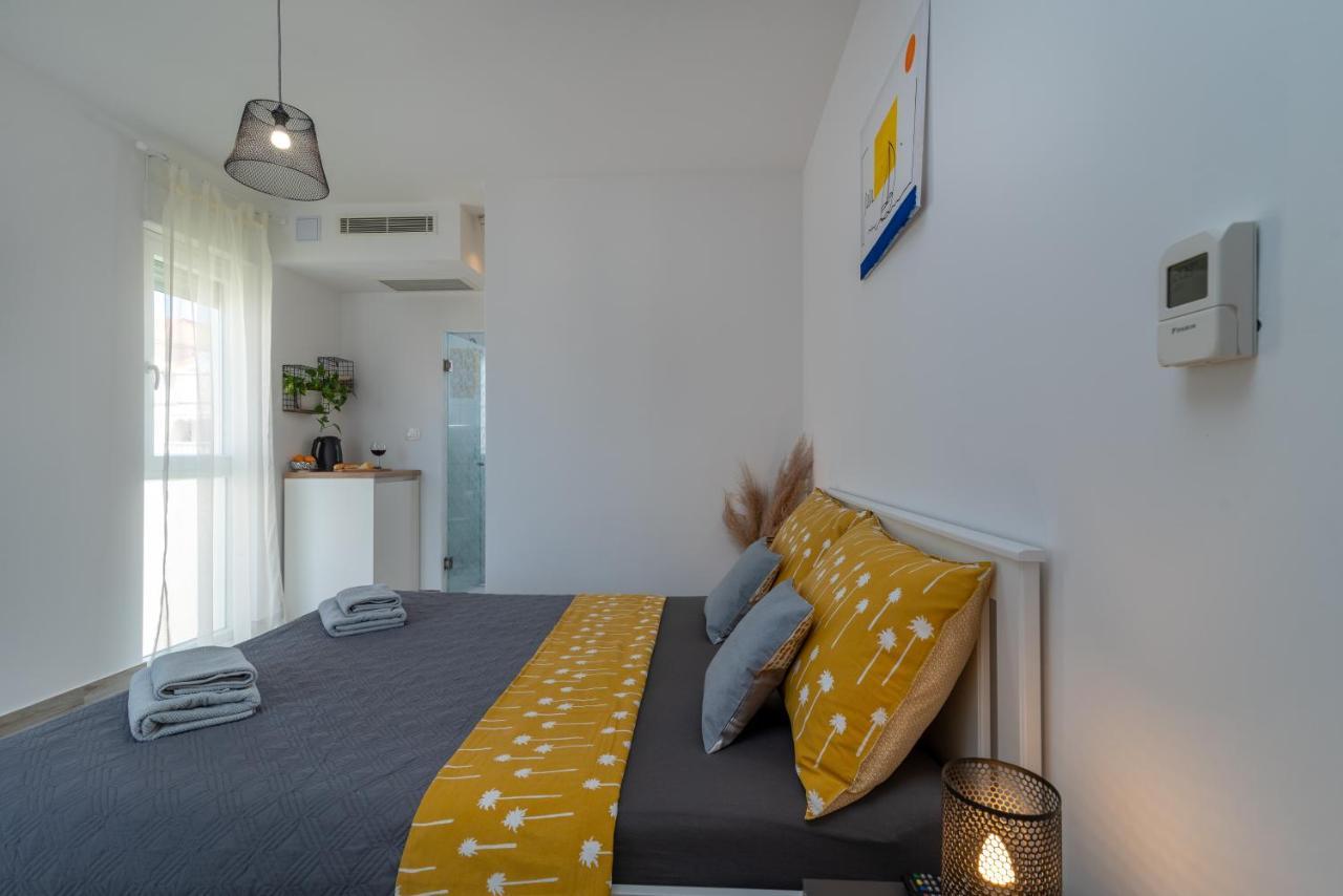 Apartmani Luce Trogir Eksteriør billede