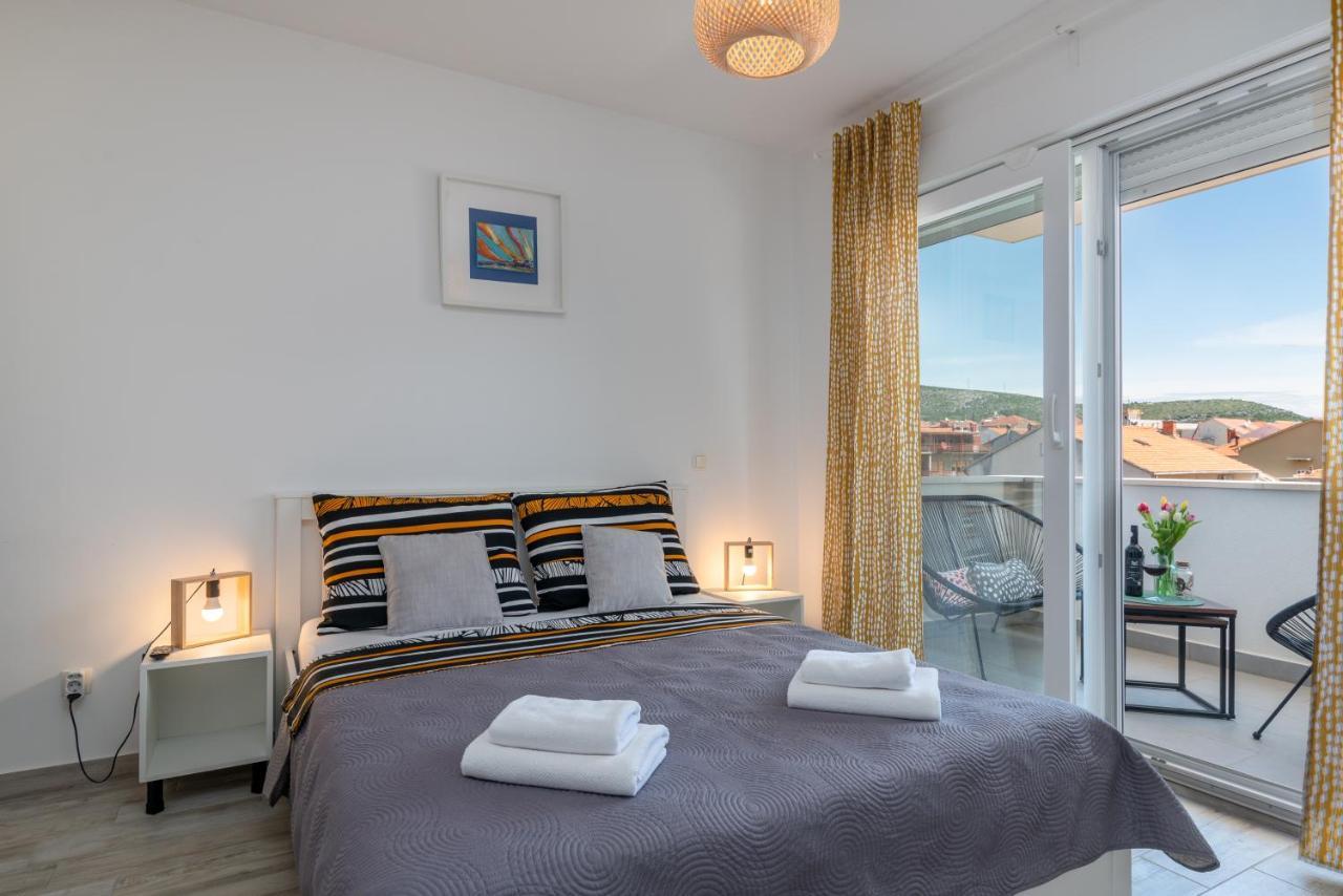 Apartmani Luce Trogir Eksteriør billede