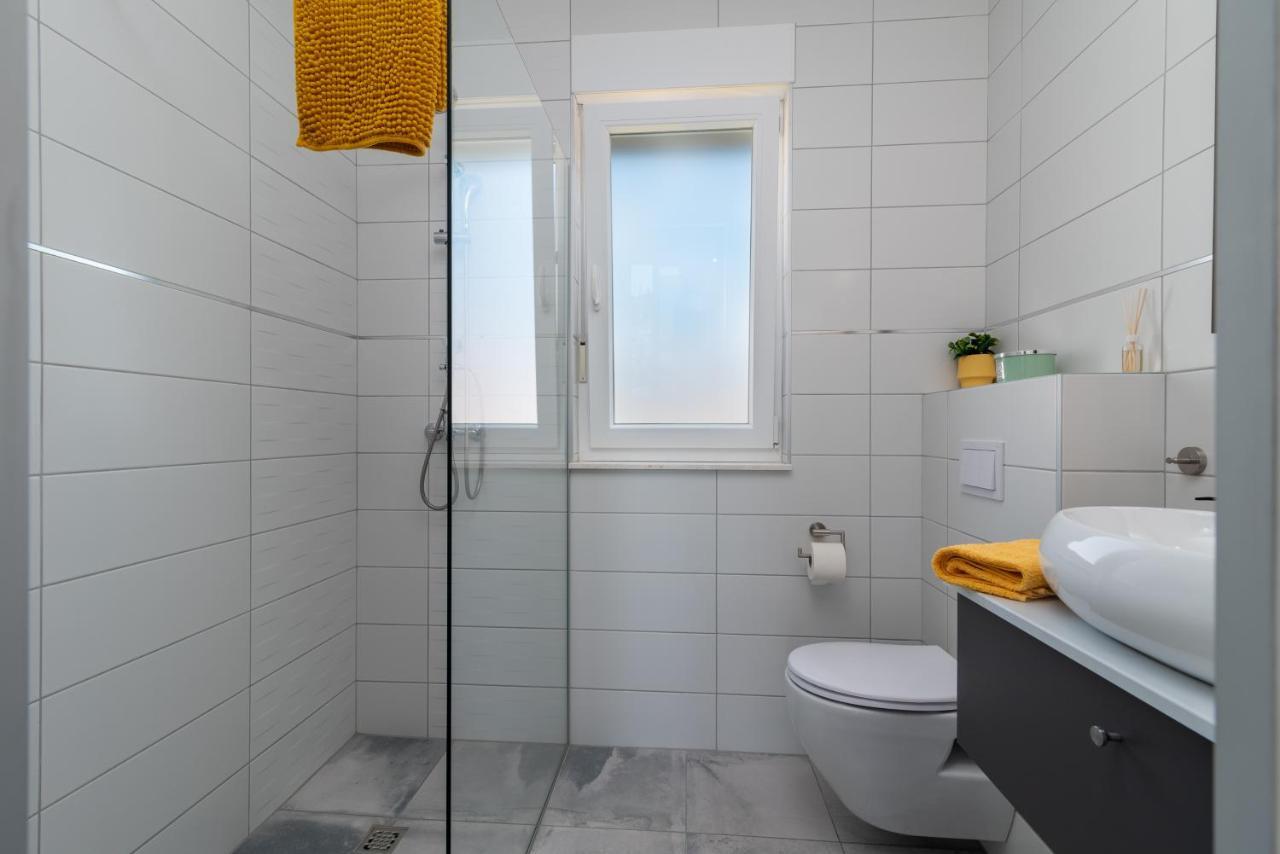 Apartmani Luce Trogir Eksteriør billede