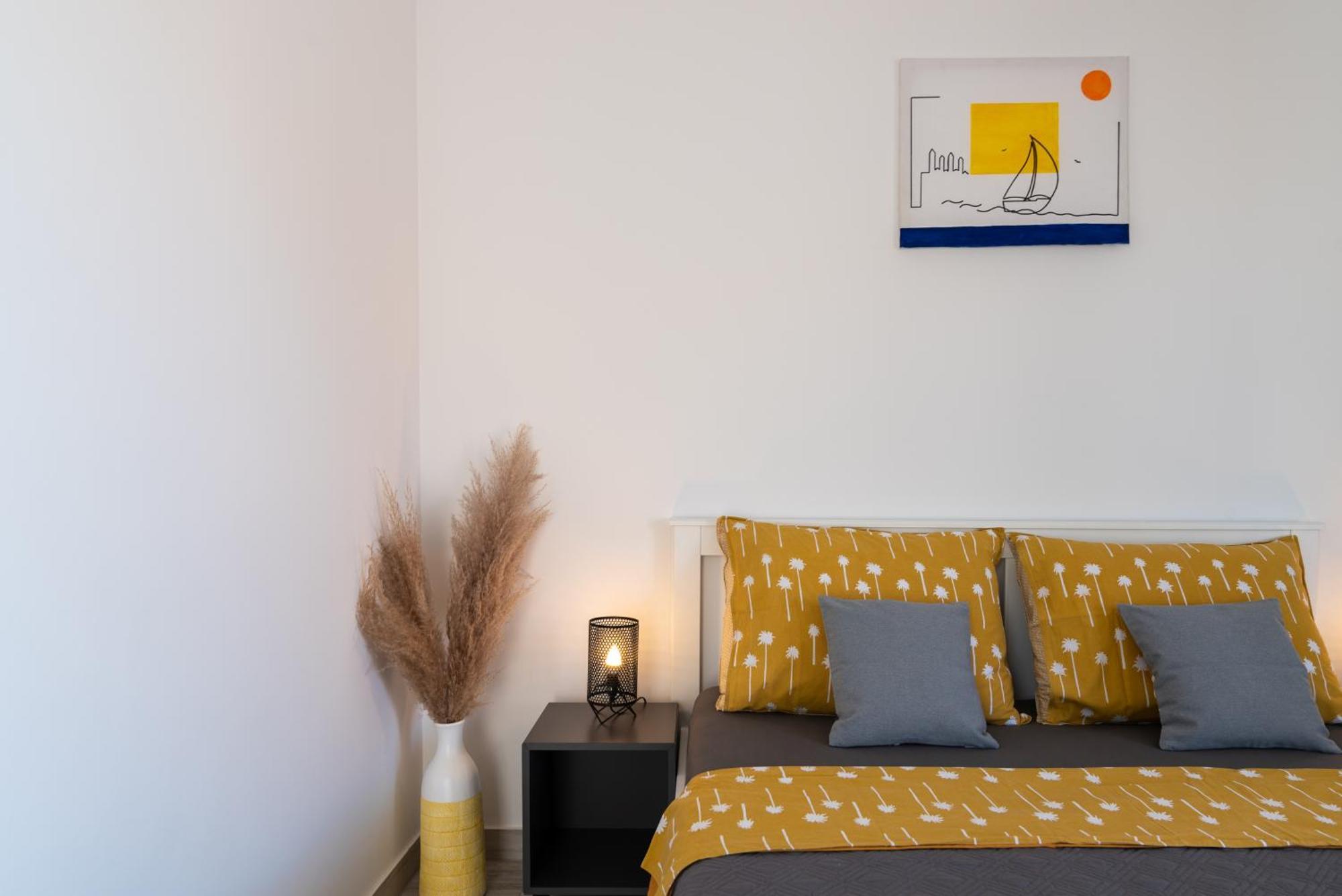 Apartmani Luce Trogir Eksteriør billede