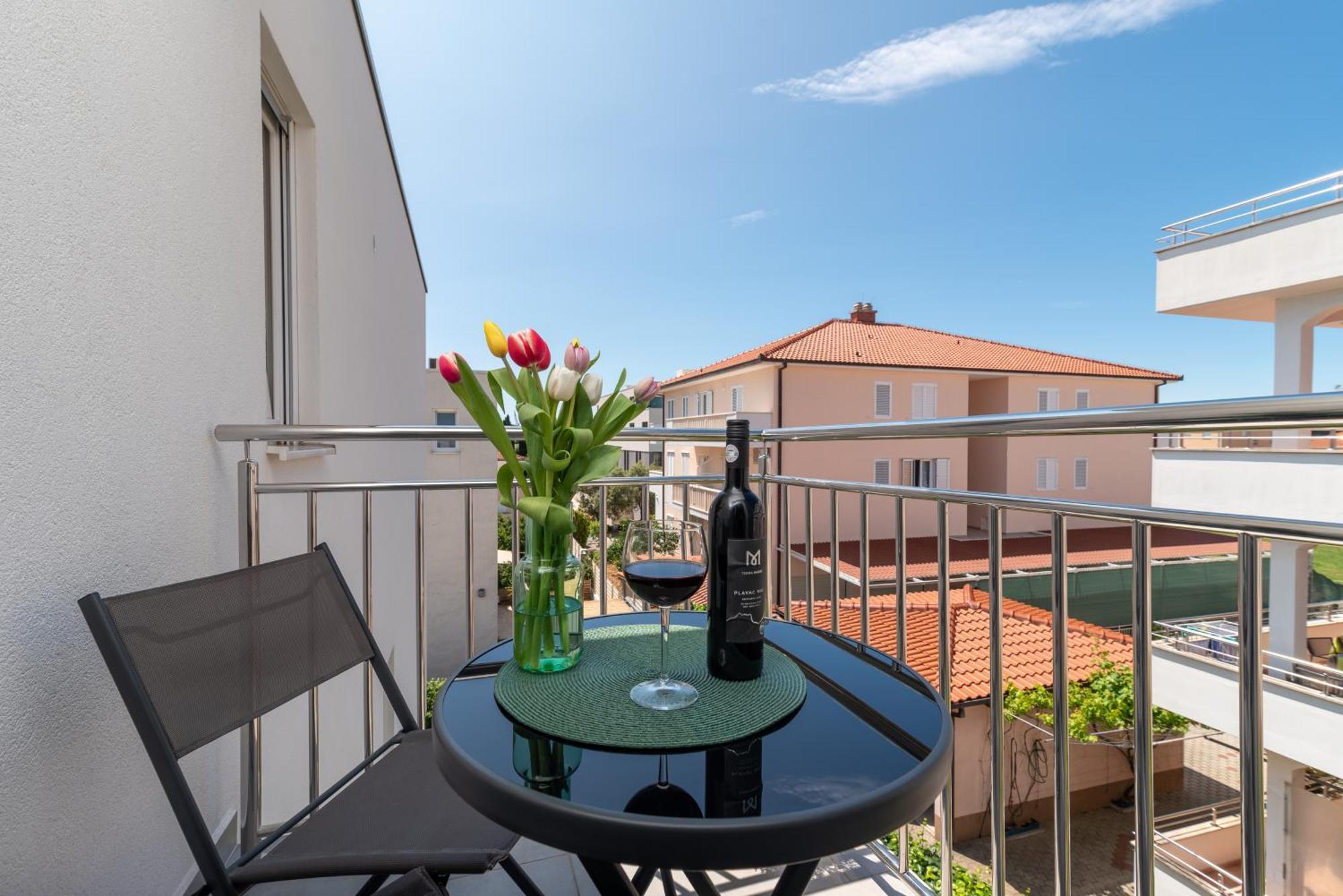 Apartmani Luce Trogir Eksteriør billede